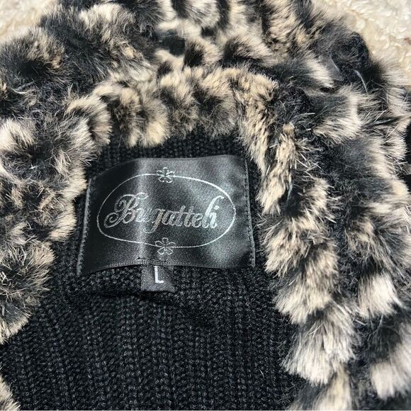 Bugatteli size L Chic Faux Fur vest - Black and tan - Picture 4 of 6